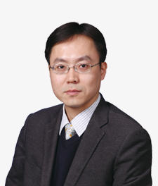 宋镠毅 先生